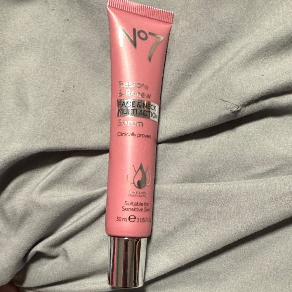 No7 Radiant Pink Makeup Primer
